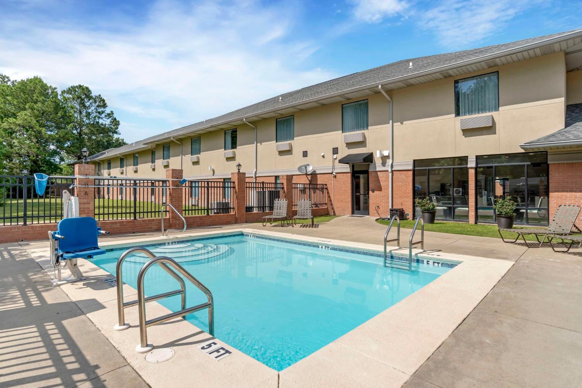Best Western Plus Two Rivers Hotel & Suites Demopolis Exteriér fotografie