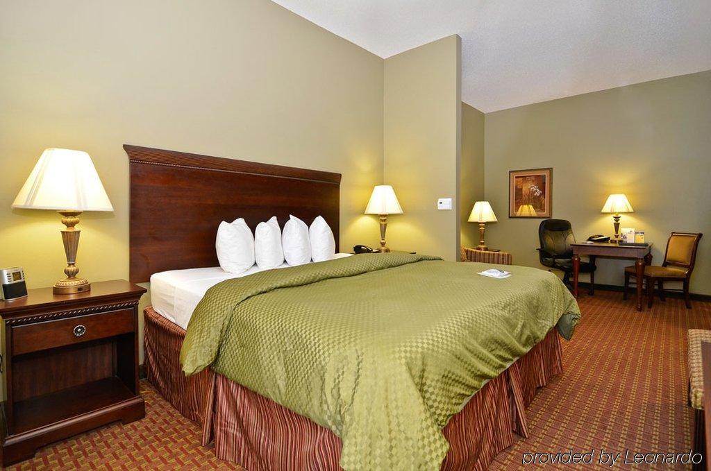 Best Western Plus Two Rivers Hotel & Suites Demopolis Pokoj fotografie